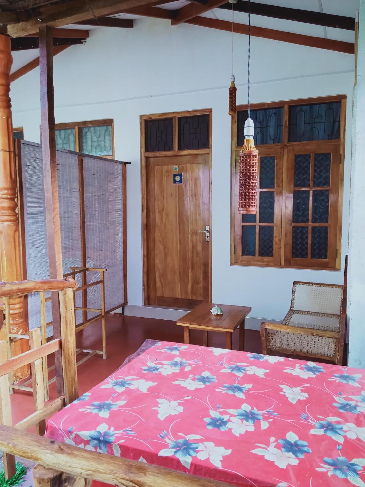 Nethmi Homestay & Restaurant Tangalle Δωμάτιο φωτογραφία