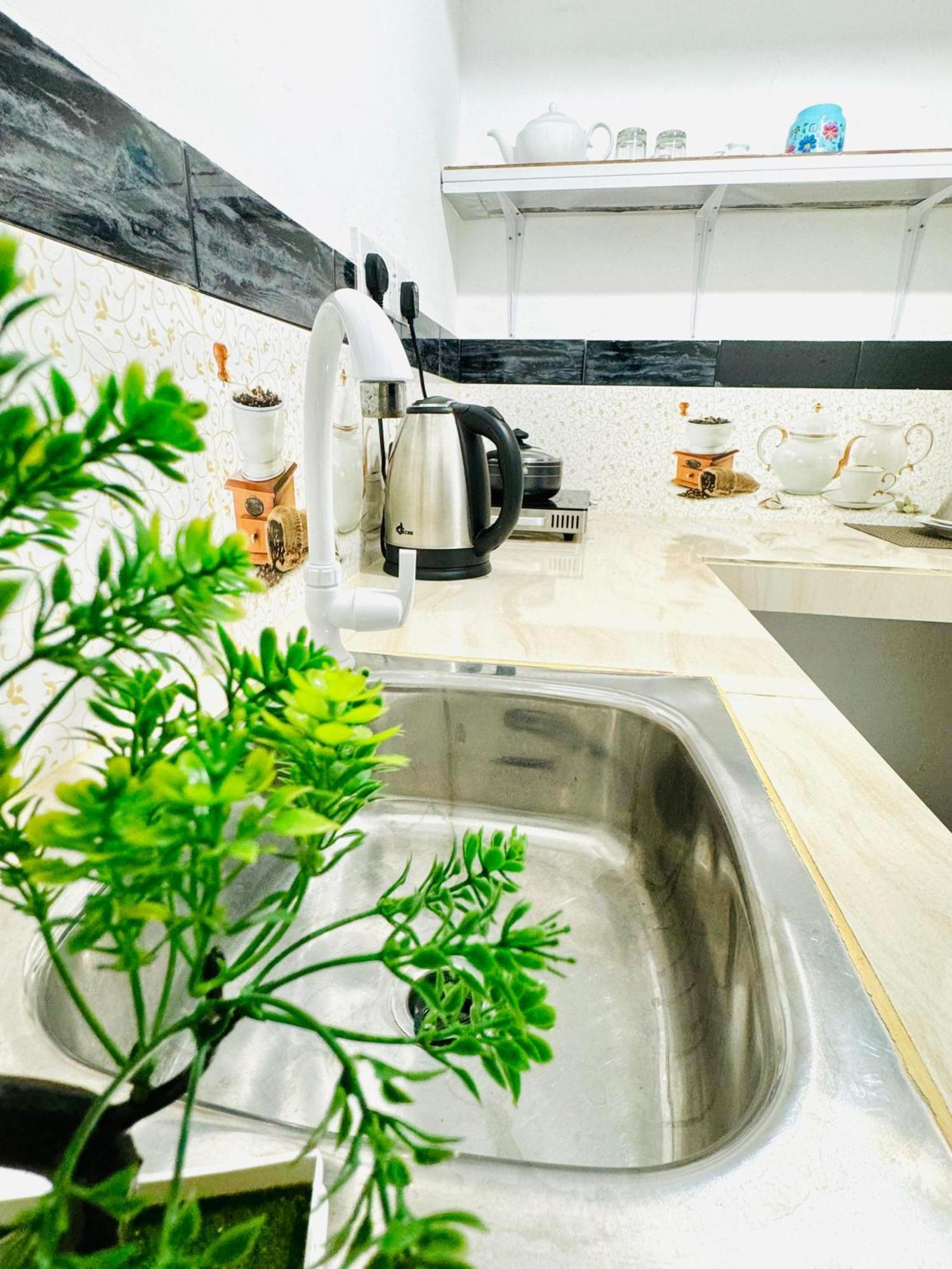 Nethmi Homestay & Restaurant Tangalle Εξωτερικό φωτογραφία