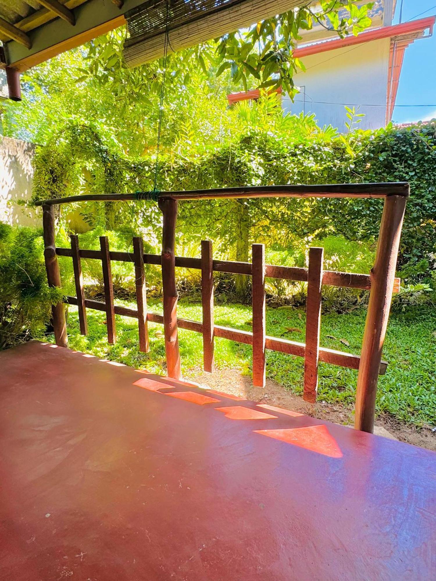 Nethmi Homestay & Restaurant Tangalle Εξωτερικό φωτογραφία